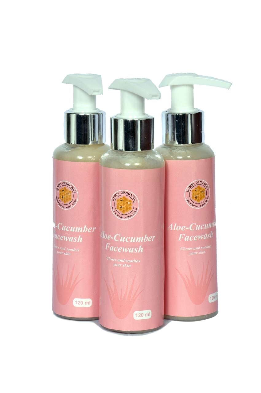 Aloe-Cucumber  Facewash